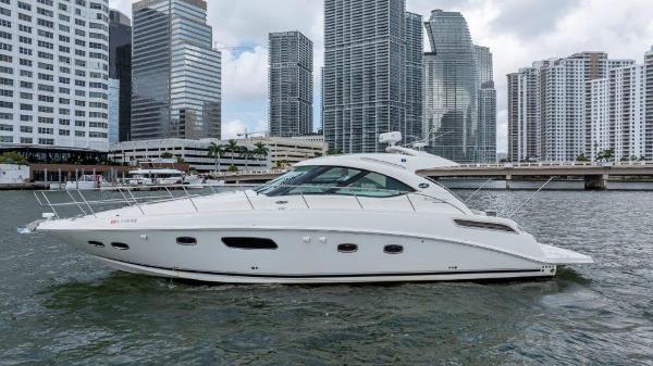 2009 Sea Ray 43 Sundancer