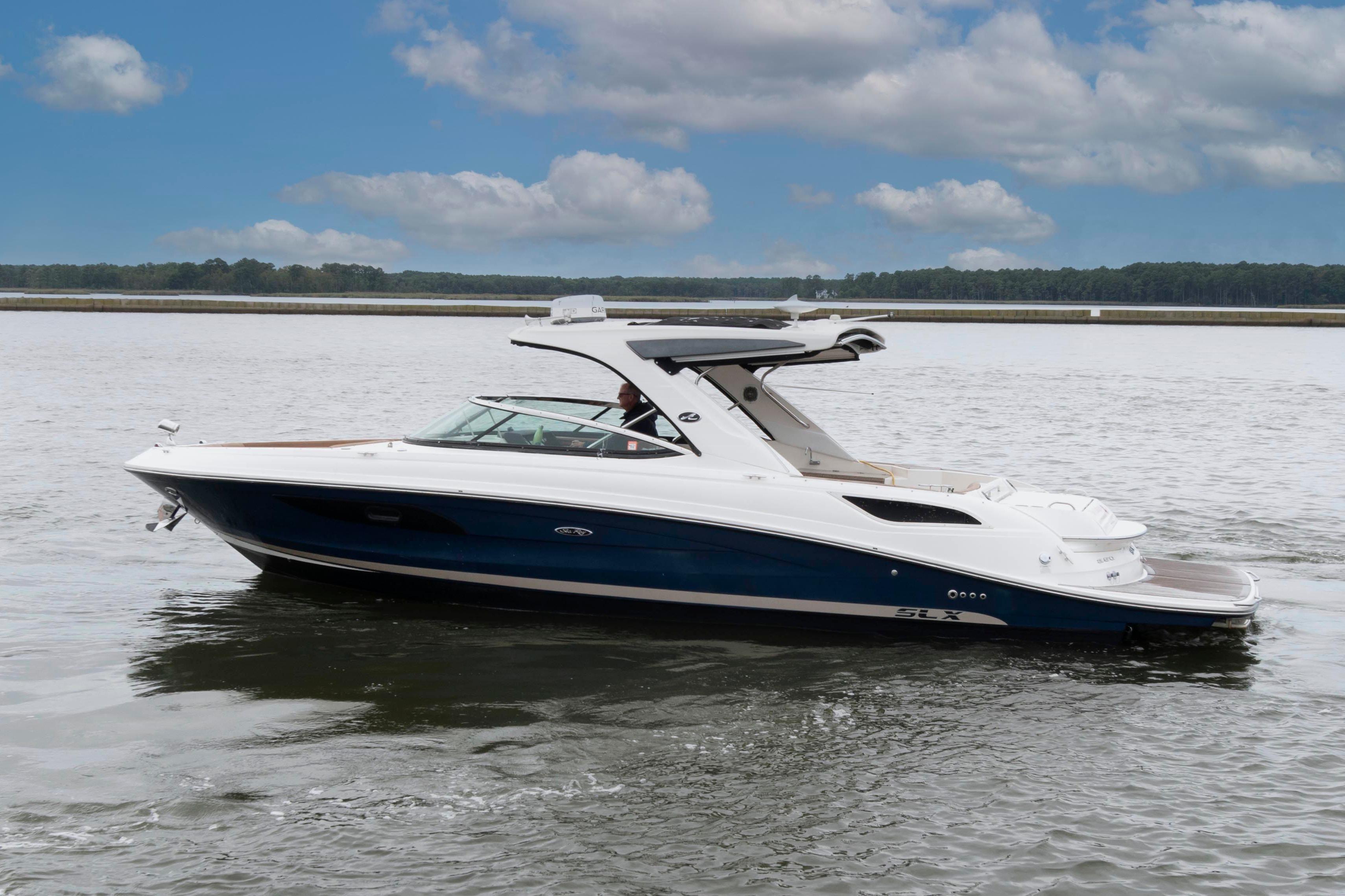 2014 Sea Ray 350 SLX