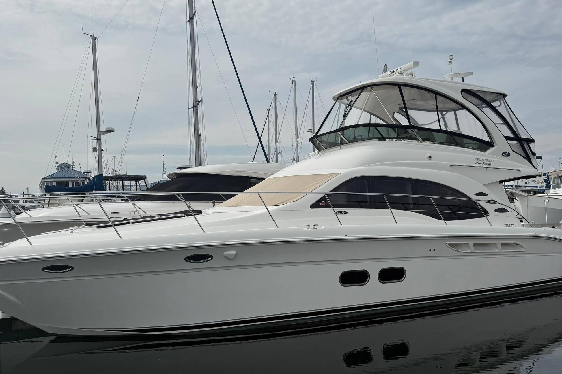 2010 Sea Ray 520 Sedan Bridge