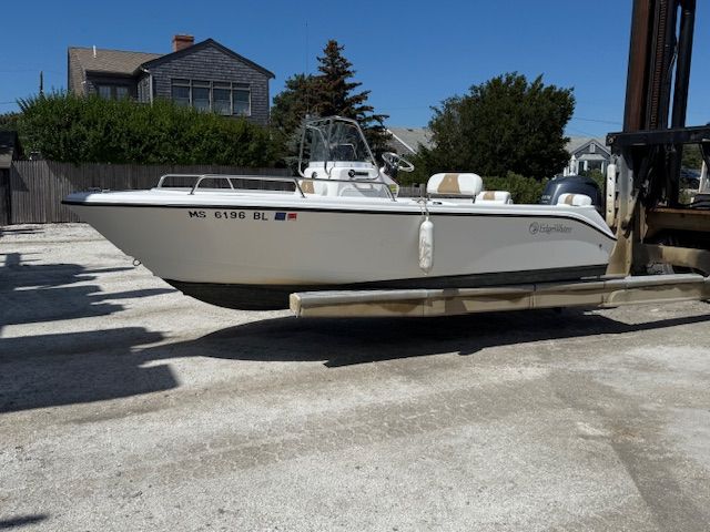 2017 Edgewater 170CC