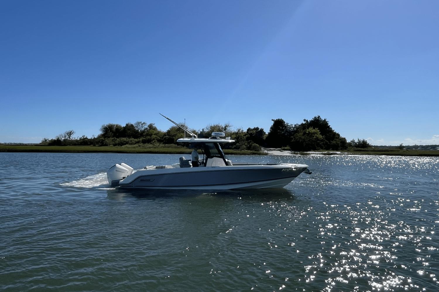 2025 Boston Whaler 280 Outrage
