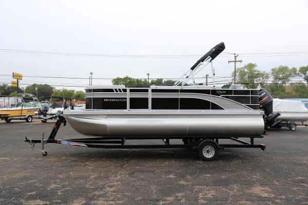 2026 Bennington 20SXSNP REAR FISH