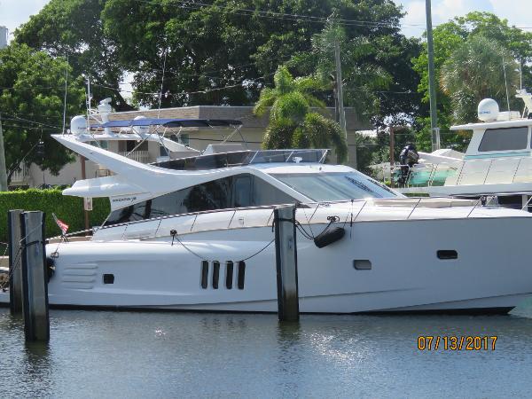 2015 Mazarin 72 Sport Fly
