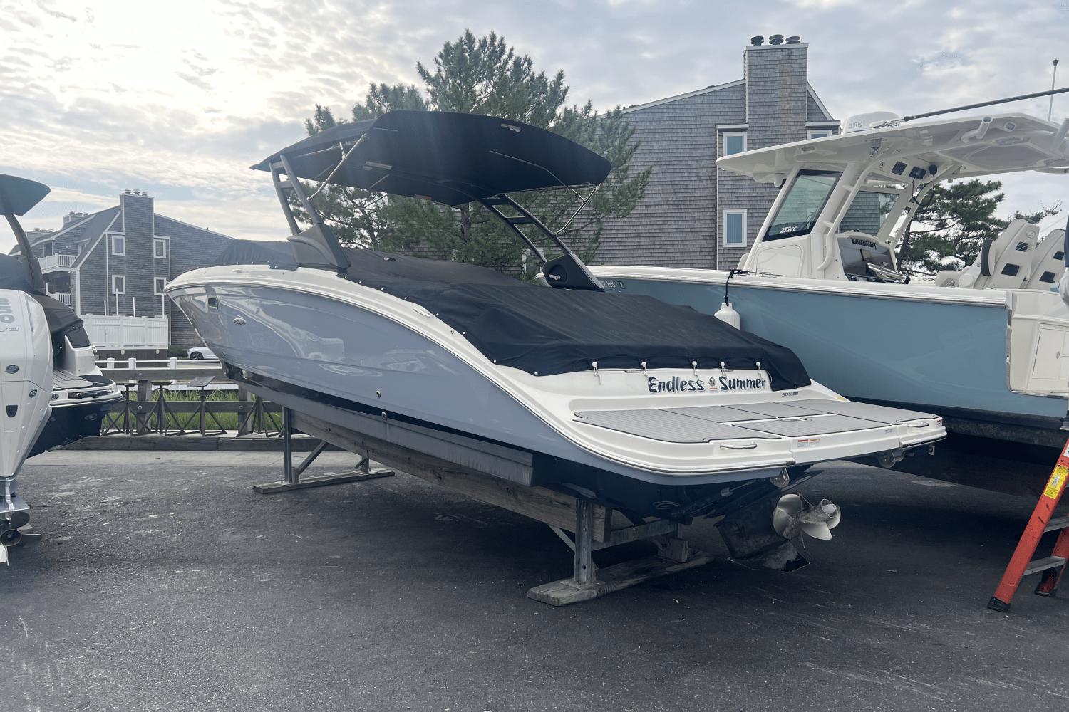 2023 Sea Ray SDX 290