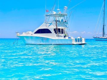 2001 Cabo Flybridge