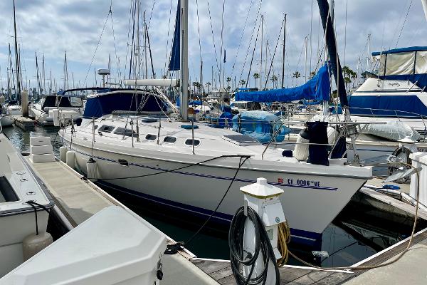 2001 Catalina 380