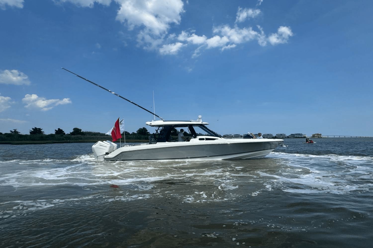 2025 Boston Whaler 350 Realm