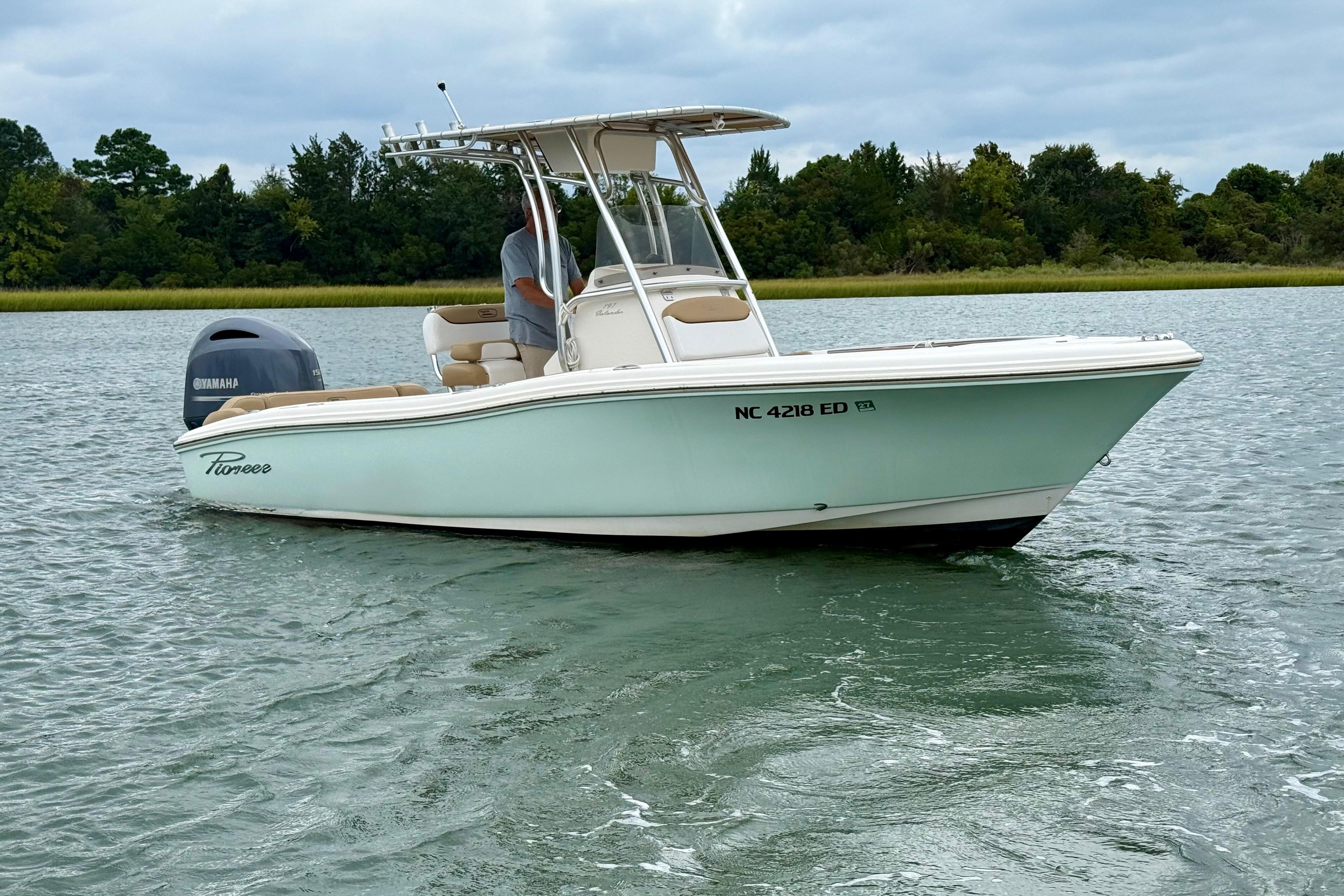 2016 Pioneer 197 Islander