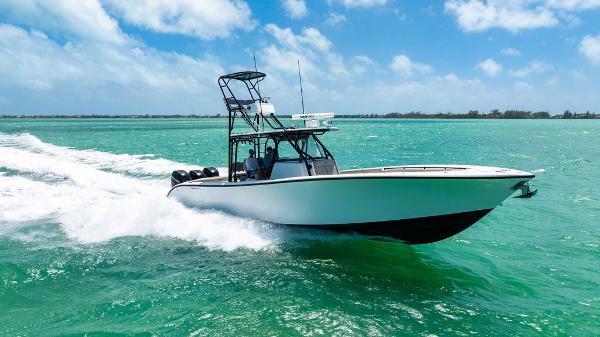 2015 Yellowfin Center Console