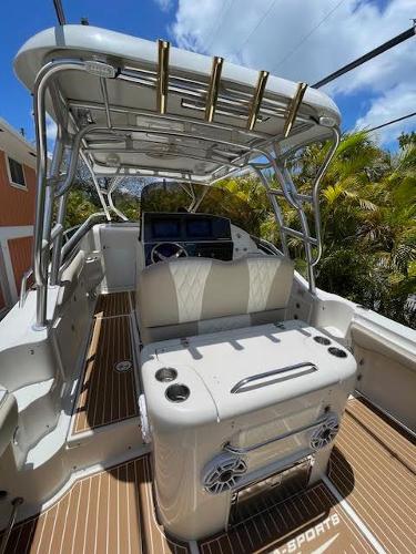 2005 Hydra-Sports 33VX