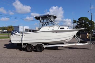 2004 Sea Pro 220 Walk Around