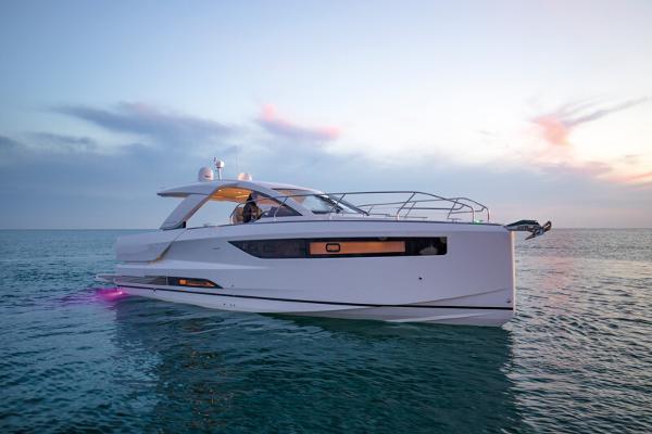 2025 Jeanneau DB|43 Inboard
