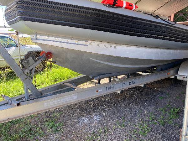 2001 Zodiac Milpro 920