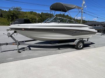2021 Crownline 210 SS