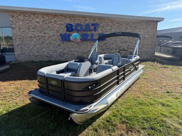 2026 Bentley Pontoons Legacy 220 Navigator Quad Lounge & Honda 4-Stroke EFI