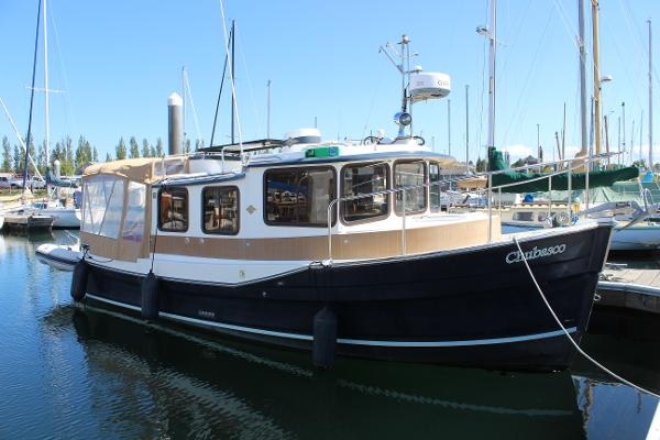 2011 Ranger Tugs R-27