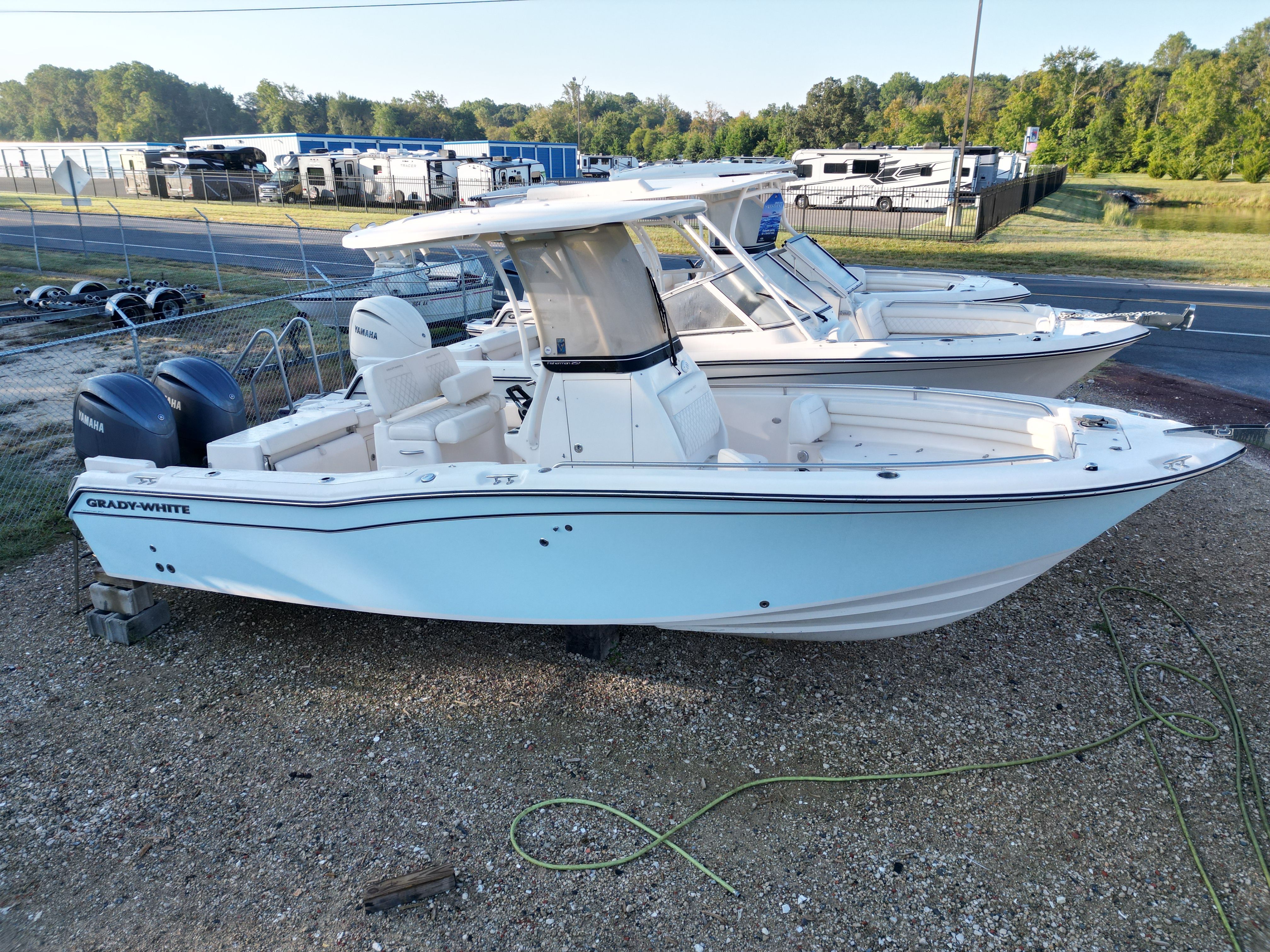 2025 Grady-White Fisherman 257