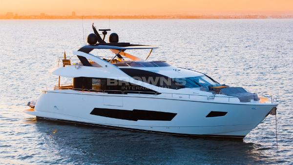 2020 Sunseeker 86 Yacht