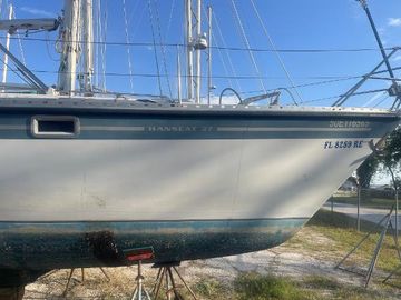 1984 Hanseat Hanseat 37 Swing Keel