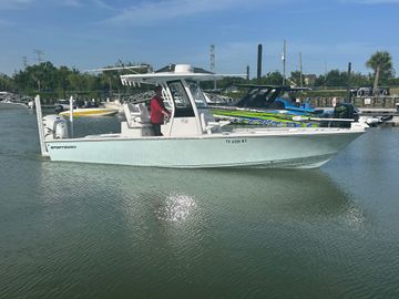 2023 Sportsman Masters 267OE Bay Boat