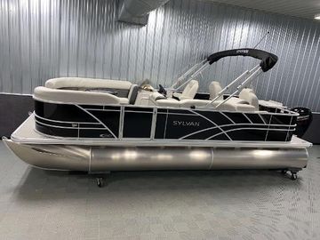 2025 Sylvan Mirage 8522 Party Fish - Mercury 115HP