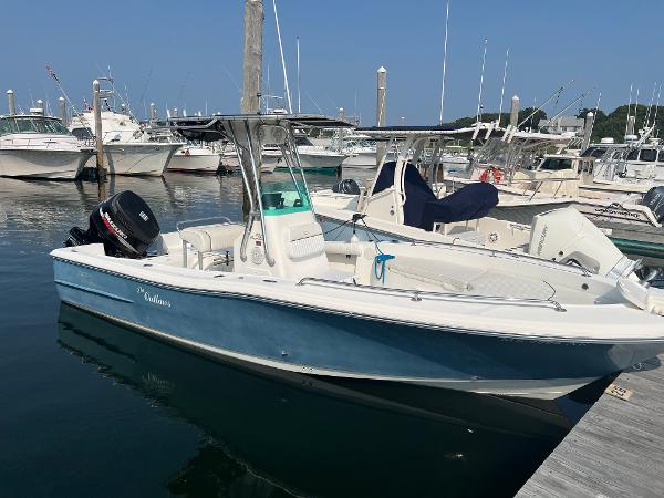 Pioneer 220 Bay Sport