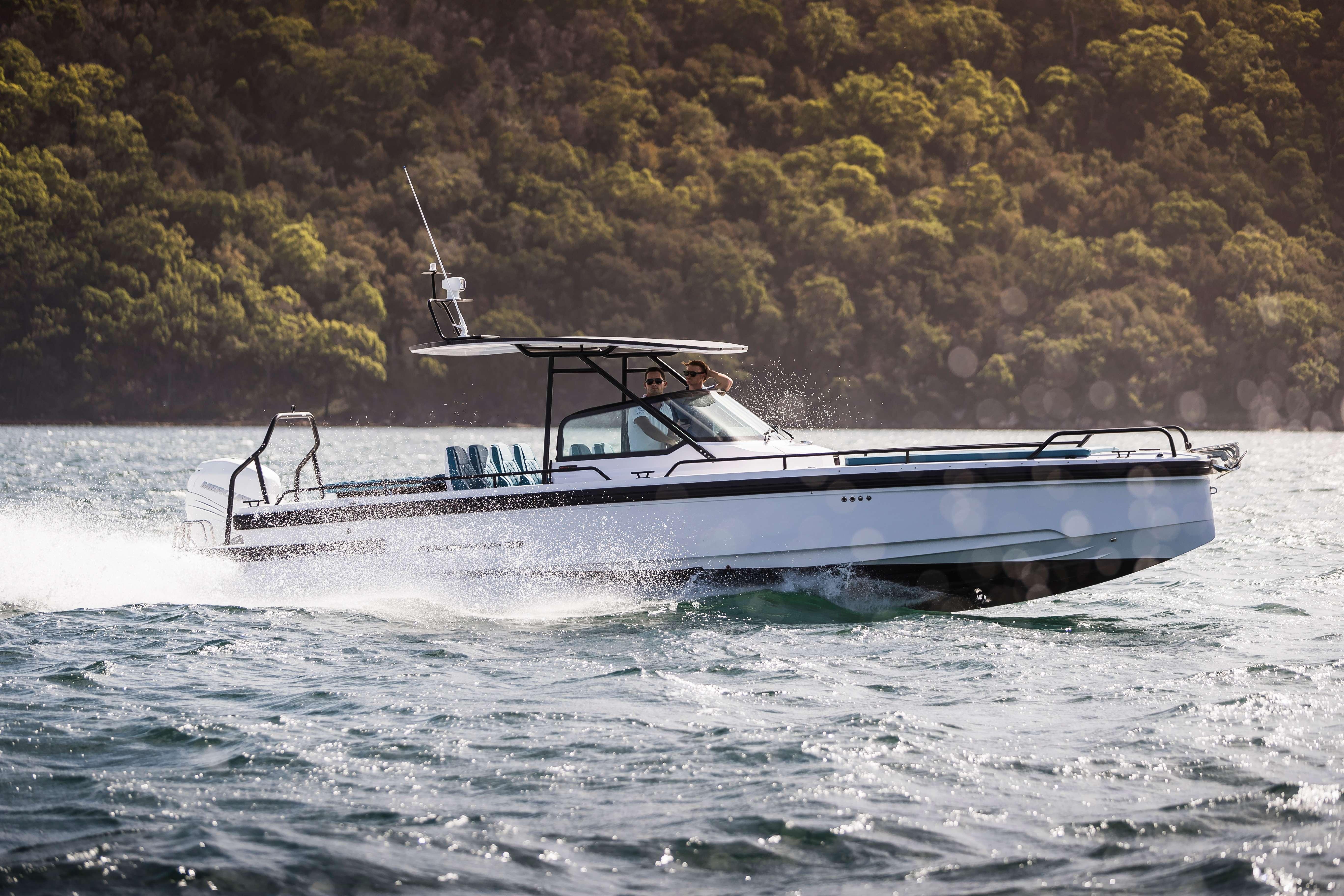 2024 Axopar Axopar 28 T-Top