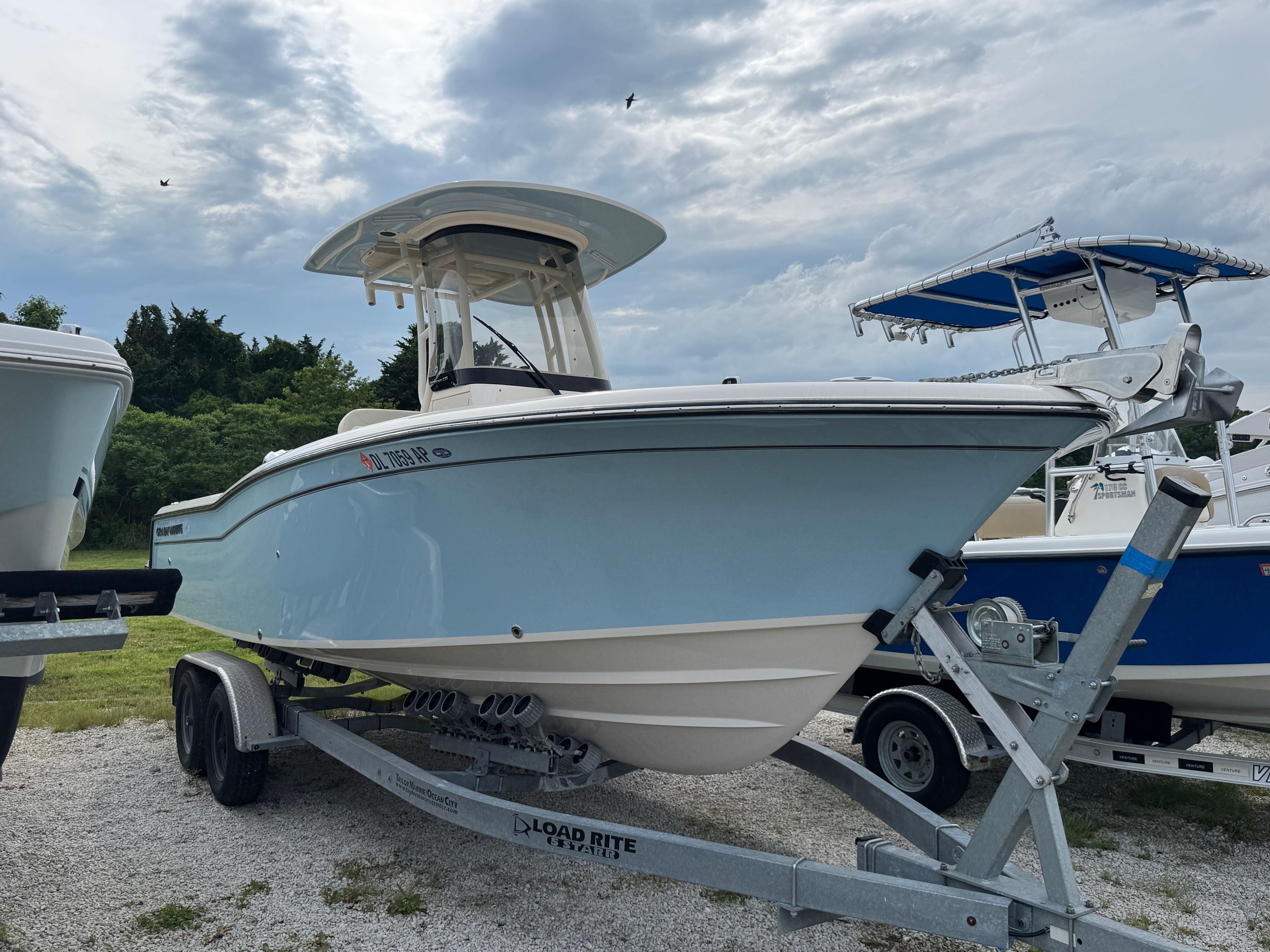 2024 Grady-White Fisherman 236