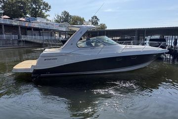 2004 Four Winns 378 Vista