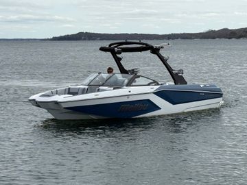 2025 Malibu Wakesetter 22 MXZ