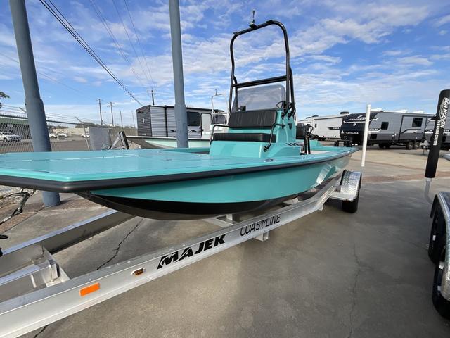 2025 Majek 18 M2