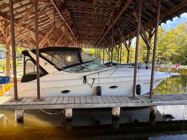 1998 Silverton 310 Express