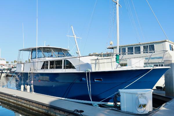 1973 Hatteras 43