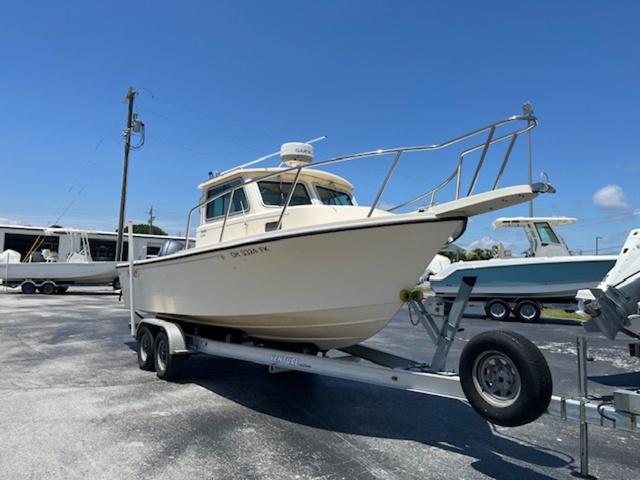 2013 Parker 2320