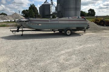 1991 Lowe 2200