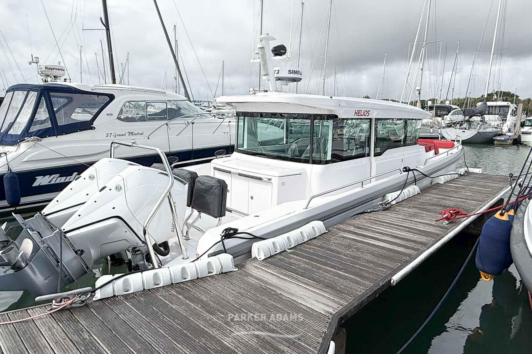 2021 Axopar 37 XC CROSS CABIN