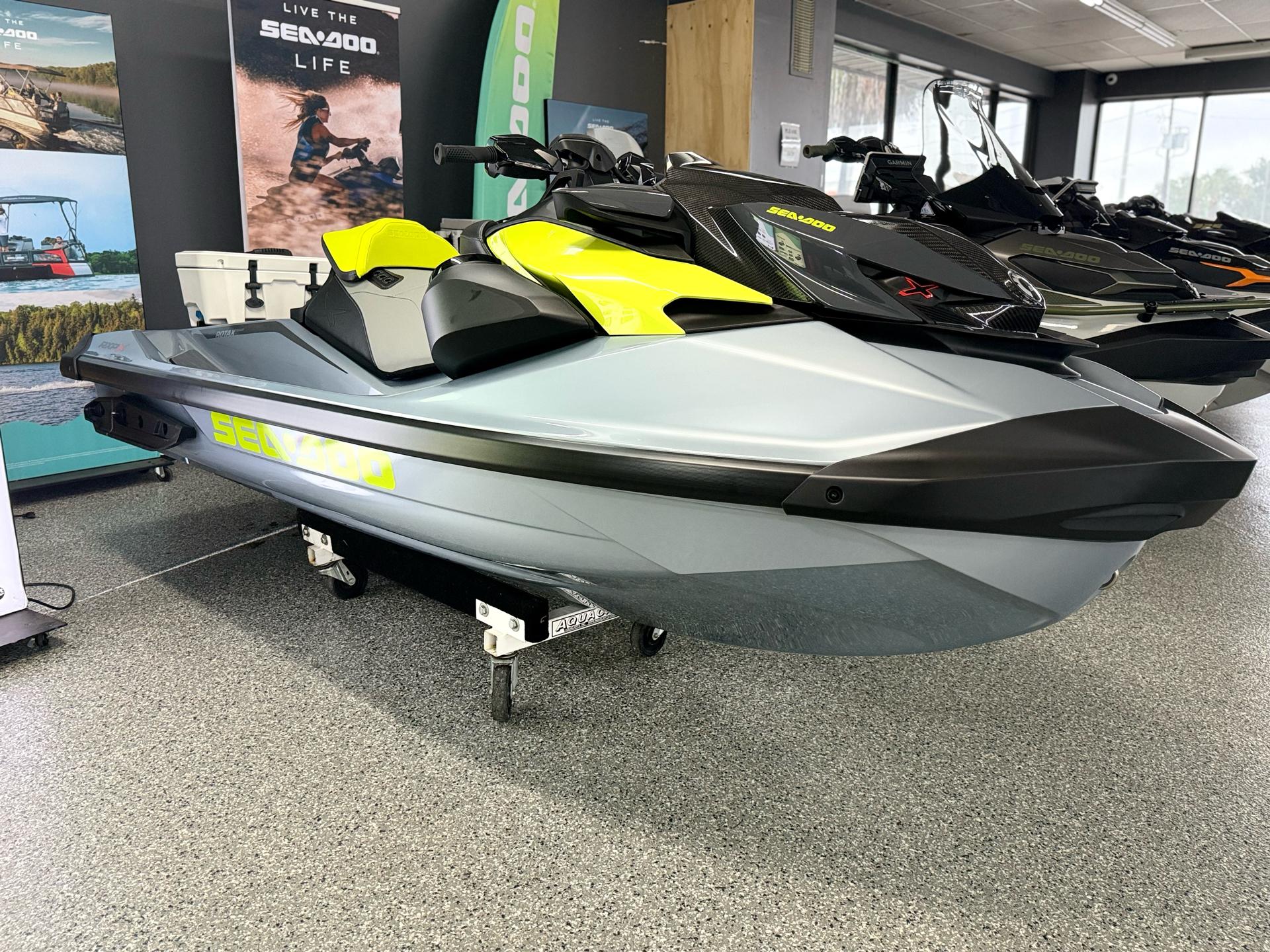 Sea-Doo RXP-X 325 Tech Package