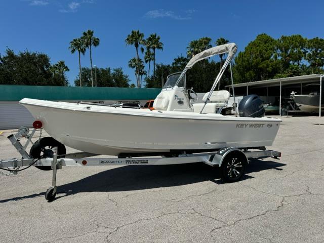 2026 Key West 1720 Center Console