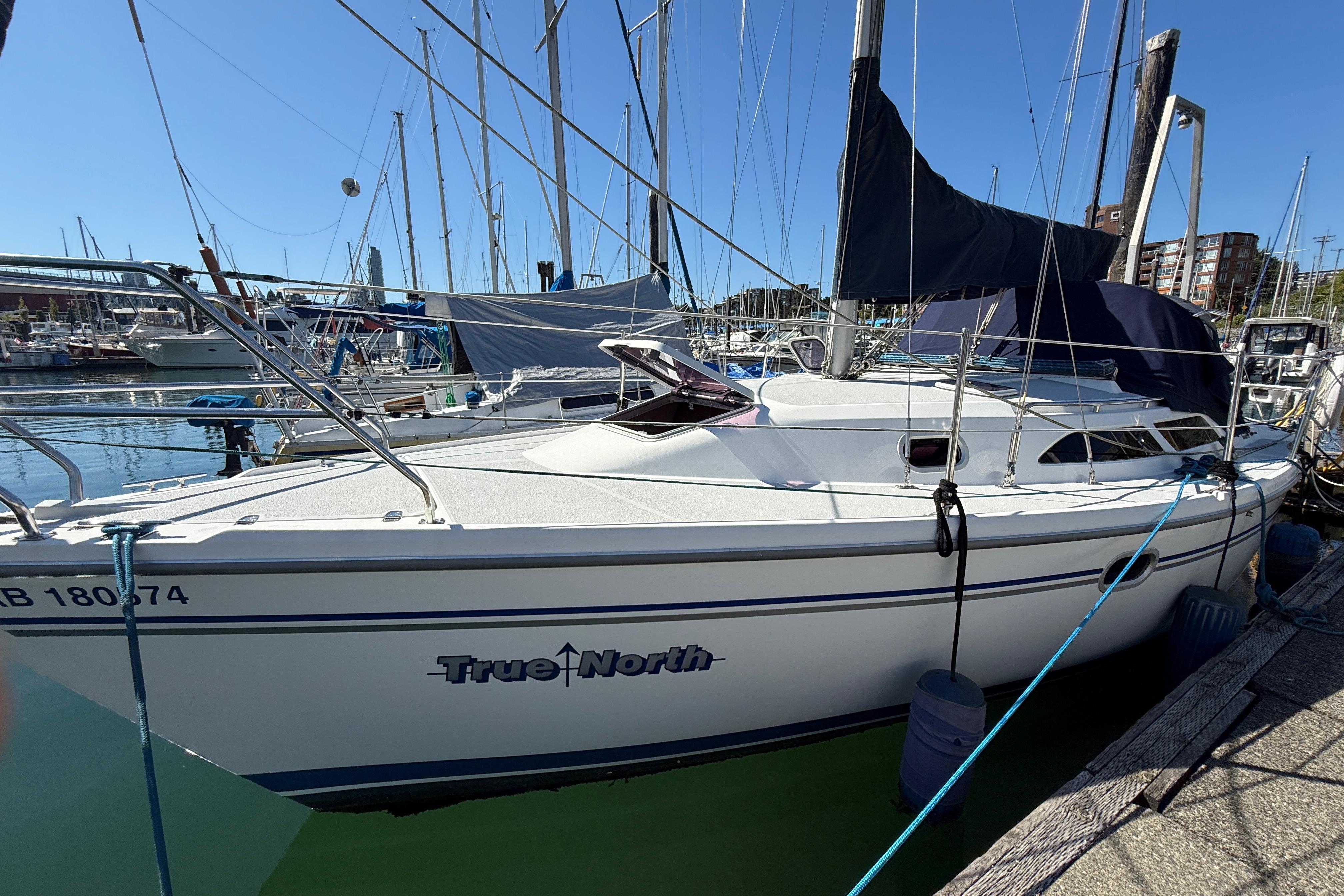 2005 Catalina 28 MkII