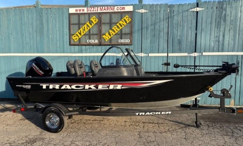 2026 Tracker Pro Guide V-16 WT