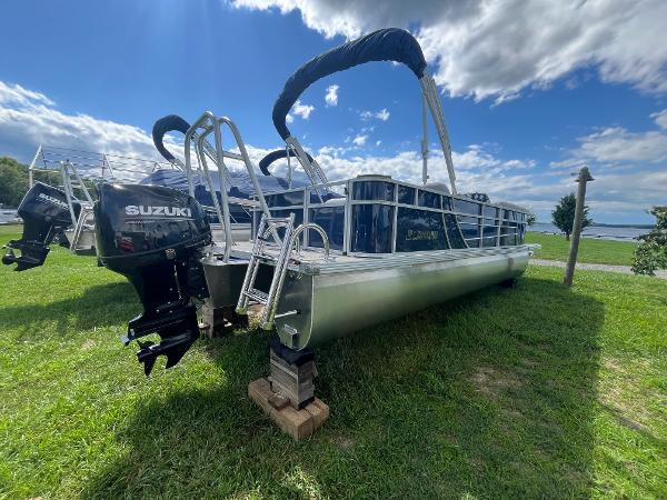 2025 Landau Island Breeze 232 Cruise