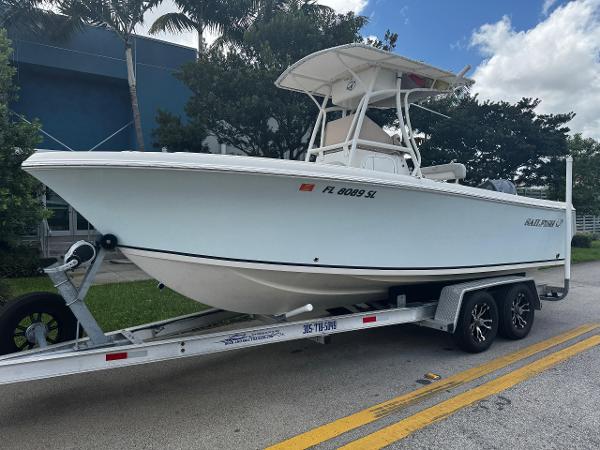 2015 Sailfish 220 CC