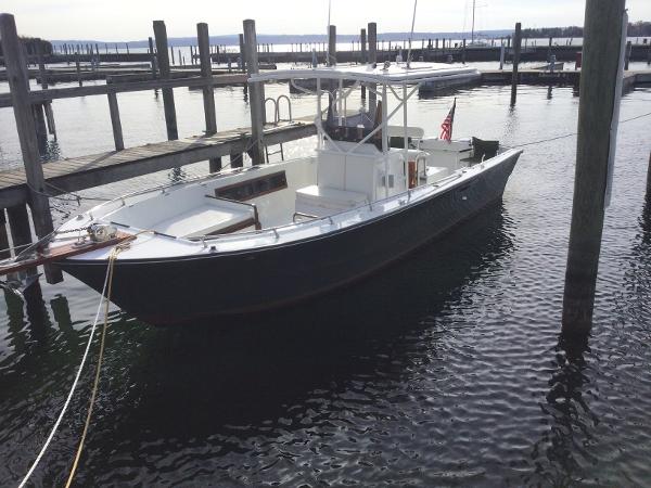 1982 Bertram 28 CC on Bertram 28 Hull