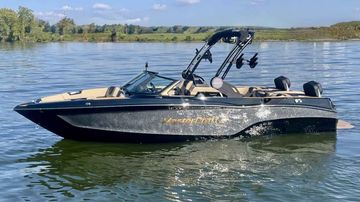 2025 MasterCraft XT23