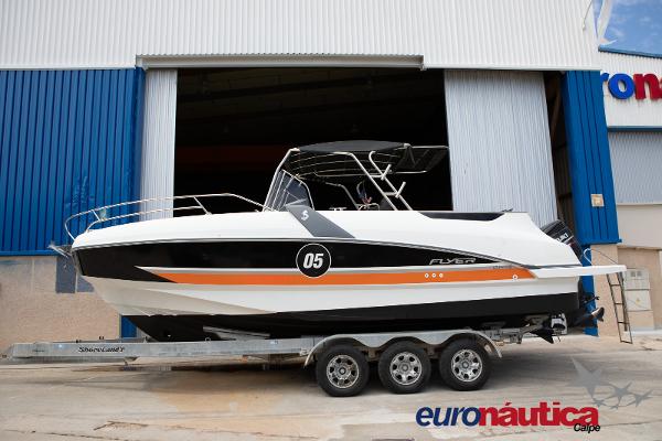 Beneteau Flyer 8.8