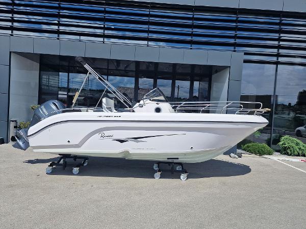 2022 Ranieri Voyager 21S WITH YAMAHA F175