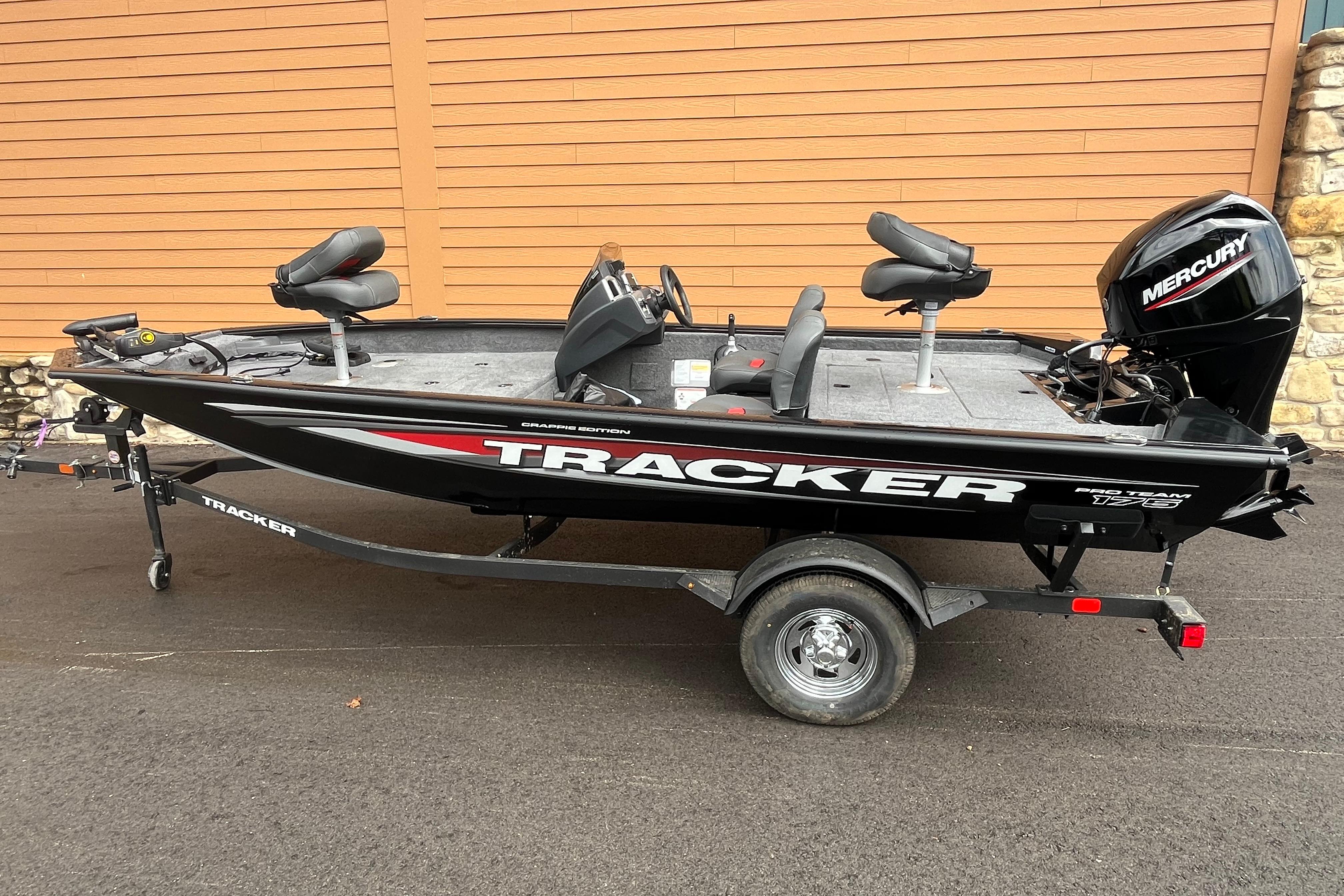 2026 Tracker Pro Team 175 Crappie Edition
