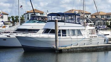 1999 Mainship 430 Aft Cabin 3SR