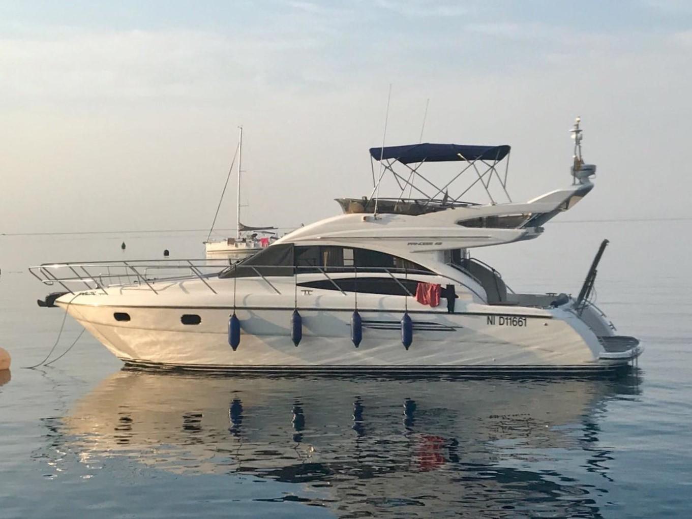 Princess 42 Flybridge