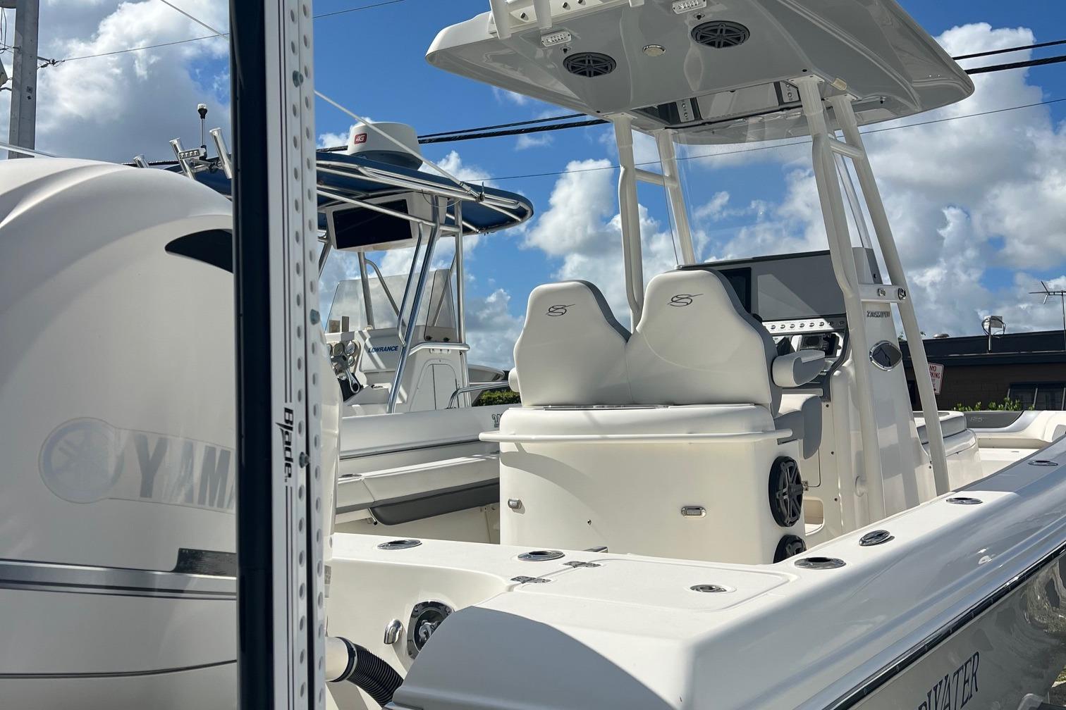 2020 ShearWater 270 Carolina Flare